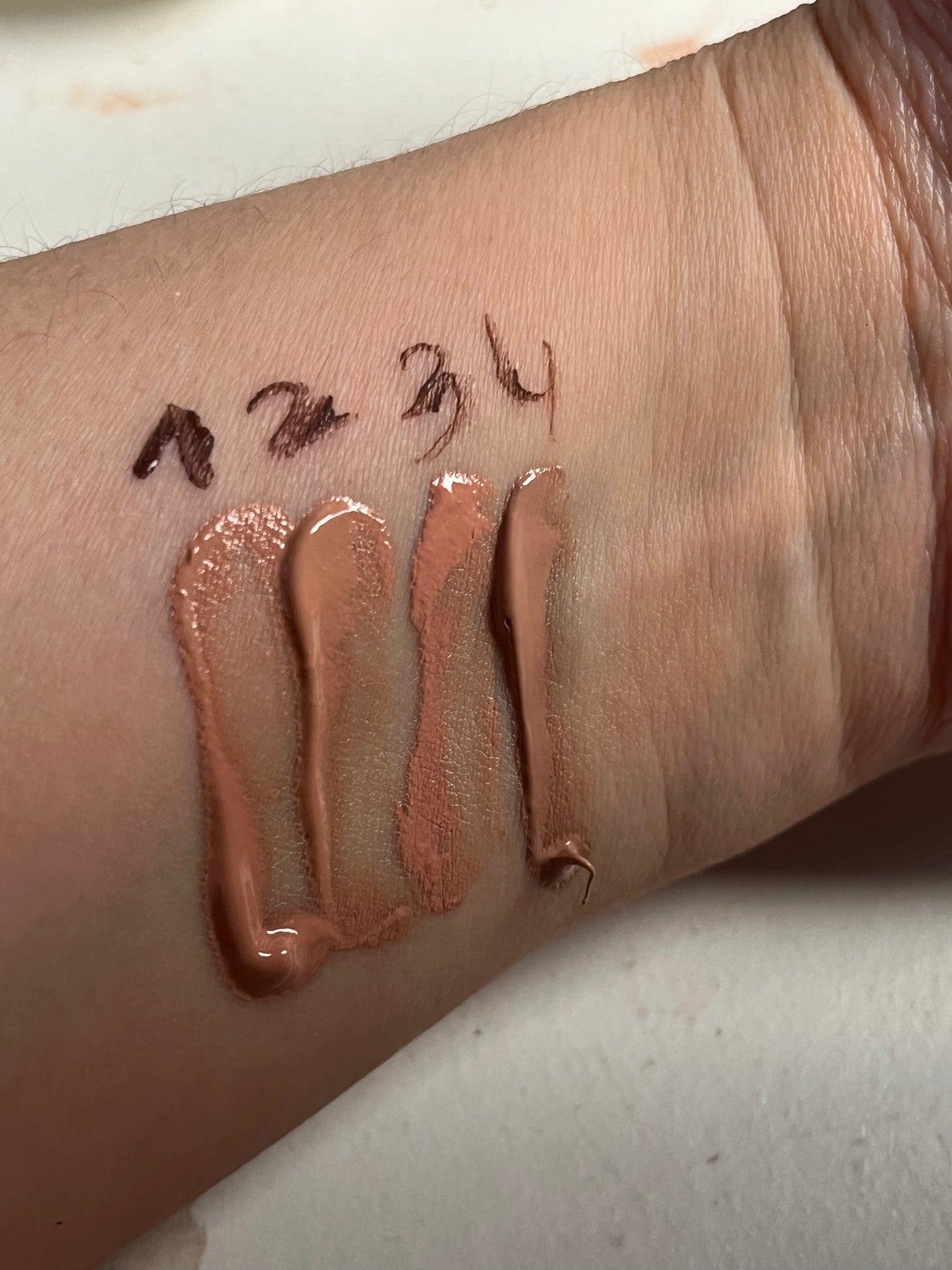 Fond de teint control pro spf15 (me mentionne dans les note la teinte que vous souhaitez )