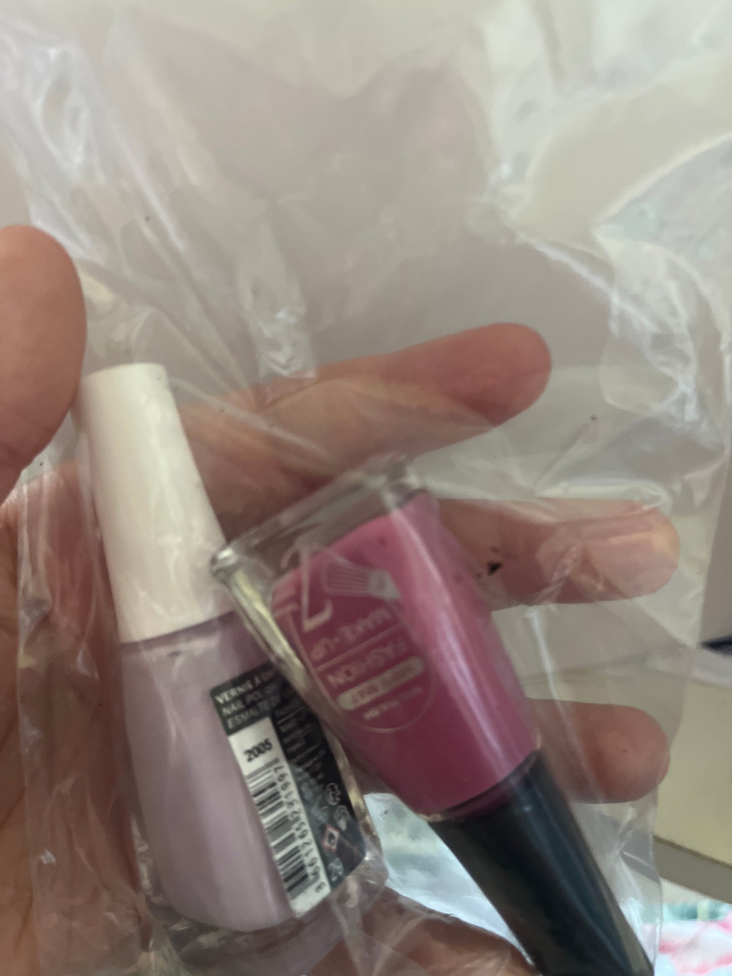 Lot 2 vernis