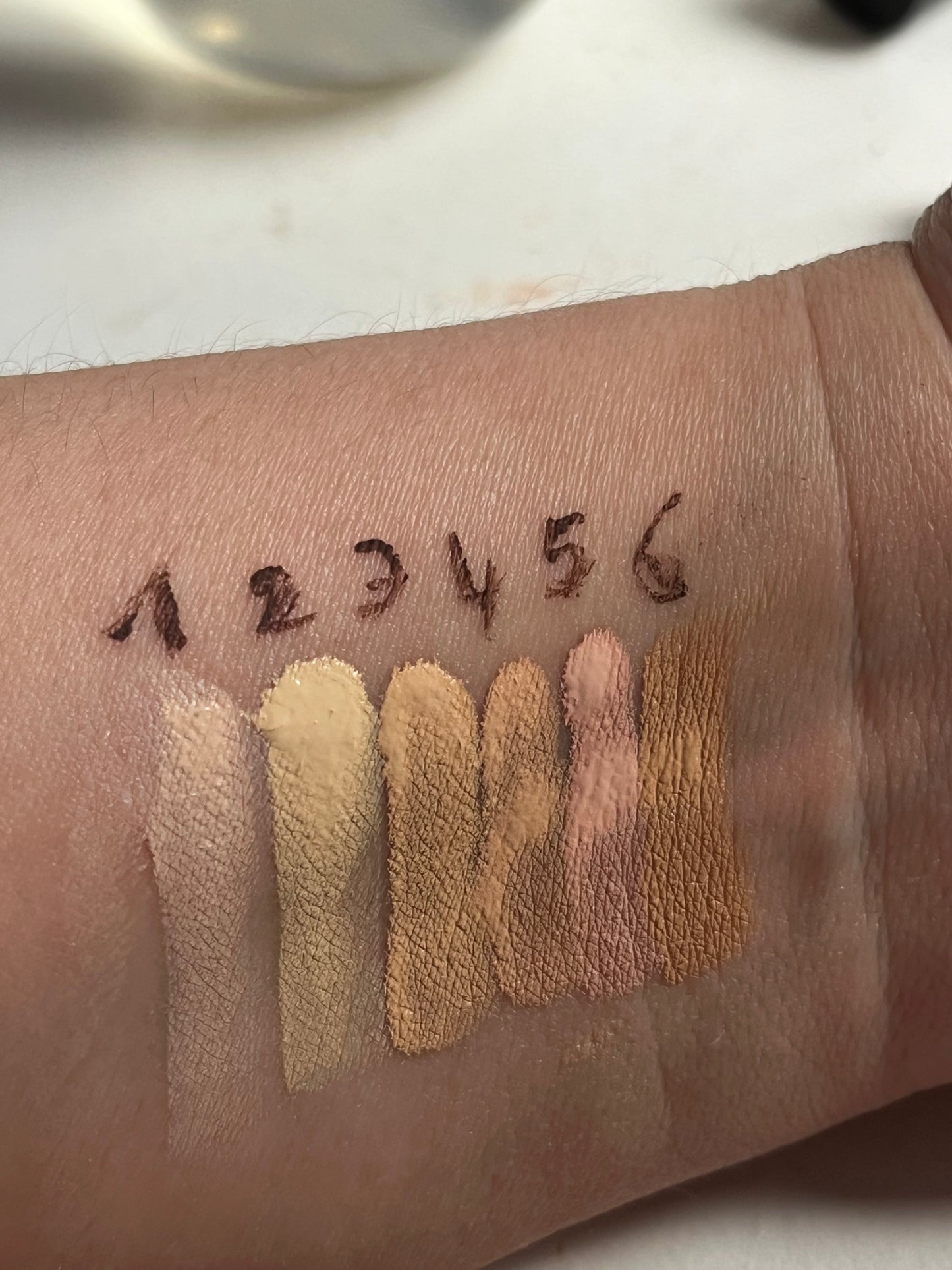 Correcteur Sérum Haute Couvrance 2En1 - D'Donna (plusieurs coloris me mettre en note la teinte que vous souhaitez )